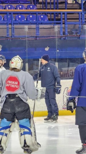 21.04.2026. В городе Салехард проходят учебно-тренировочных мероприятия по специальной физической подготовке вратарей при содействии региональной общественной организации &laquo;Федерация хоккея ЯНАО&raquo; в стенах спортивной школы &laquo;Ямал&raquo;